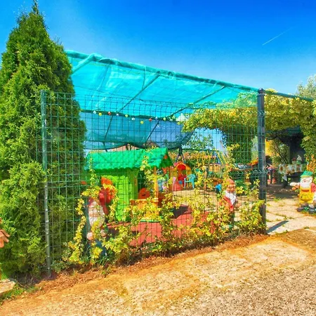 Fuer 4 Personen Ca 75 Qm In Peroj, Istrien Istrische Riviera Apartment Peroj