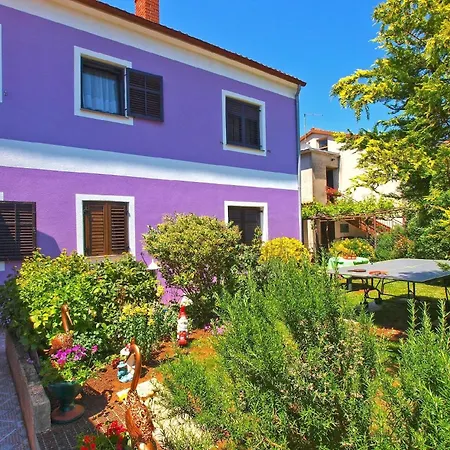 Fuer 4 Personen Ca 75 Qm In Peroj, Istrien Istrische Riviera Apartment Peroj